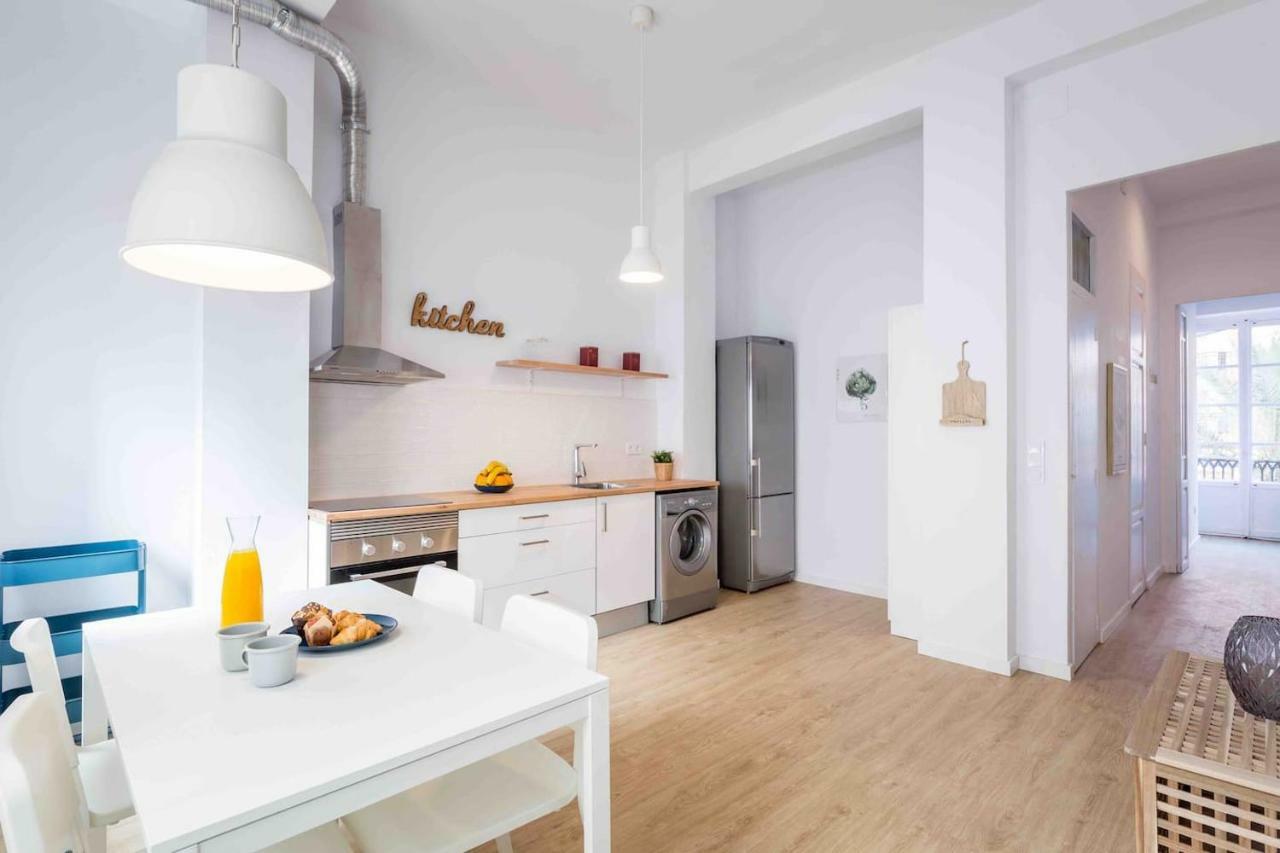 Cozy Apartment Valencia City Center! Buitenkant foto