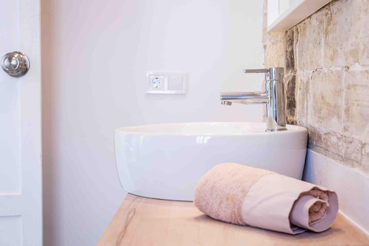 Cozy Apartment Valencia City Center! Buitenkant foto