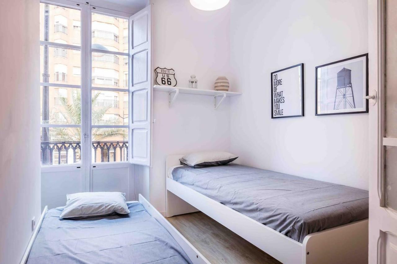 Cozy Apartment Valencia City Center! Buitenkant foto