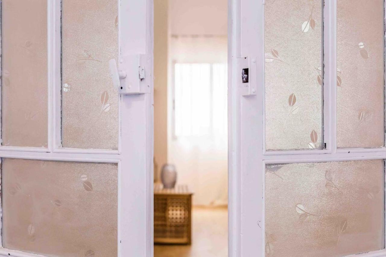 Cozy Apartment Valencia City Center! Buitenkant foto